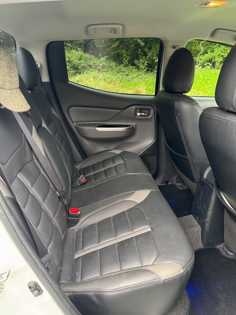 Mitsubishi, L200, Pick Up, 2016, Manual, 2442 (cc)