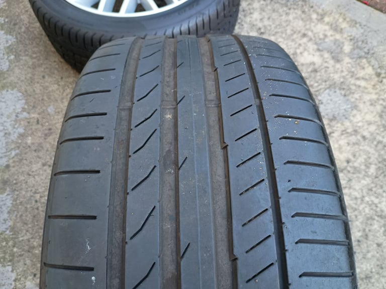 19" Ford Mustang Alloys Wheels Tyres 9J 5x114.3 Rims