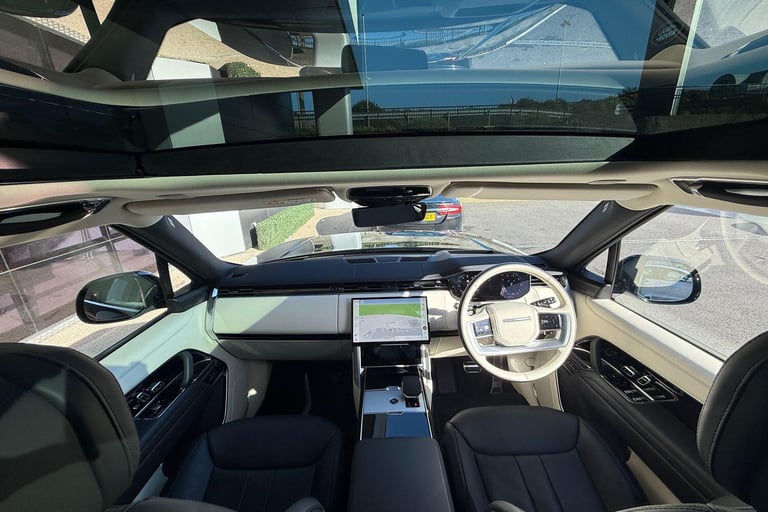 2025 Land Rover Range Rover 3.0 P400 HSE 4dr Auto ESTATE PETROL Automatic
