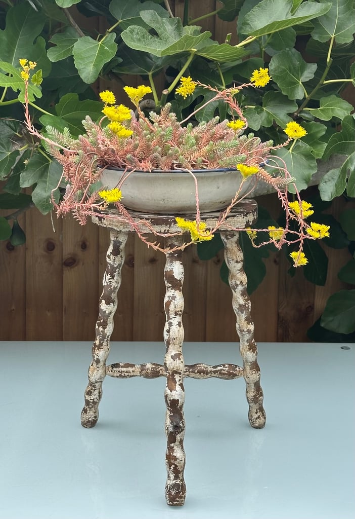 VINTAGE FRENCH BOBBIN LEG STOOL, DEMI LUNE TRIPOD PLANT STAND SIDE TABLE - H46cm - WILL POST!