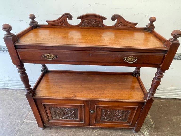 image for ANTIQUE DESK 