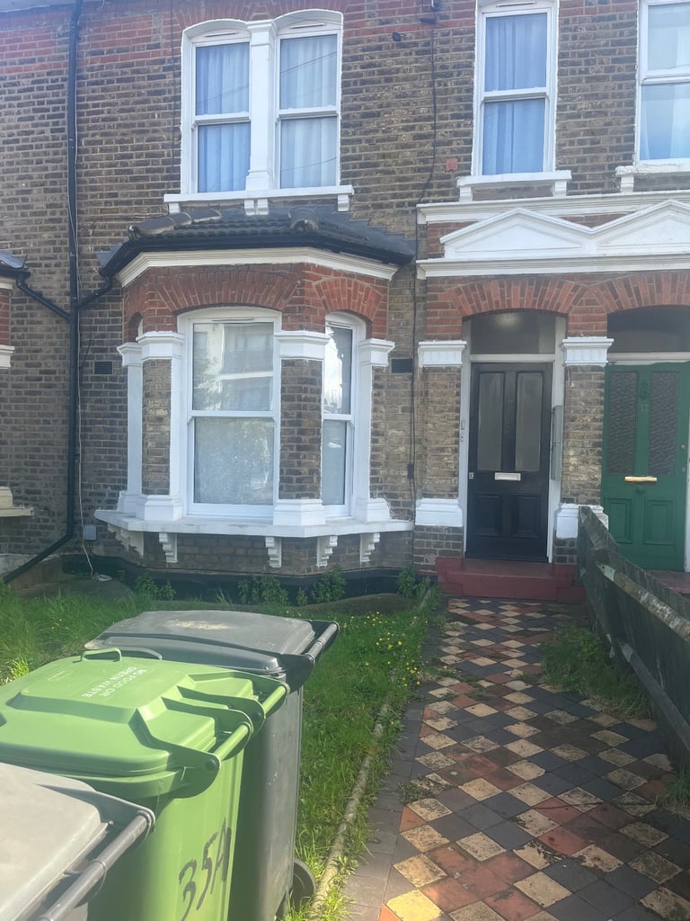 Home House Swap 1 Bed Large Garden