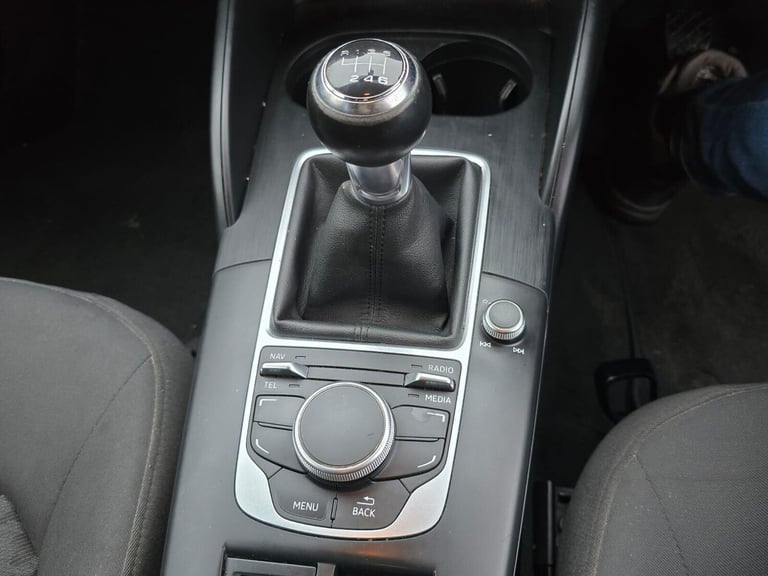 2016 Audi A3 2.0 TDI SE Technik Sportback Euro 6 (s/s) 5dr Hatchback Diesel Manual