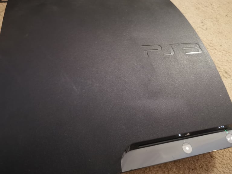 PS3 slim console with 2 controllers cech 2003b 250gb