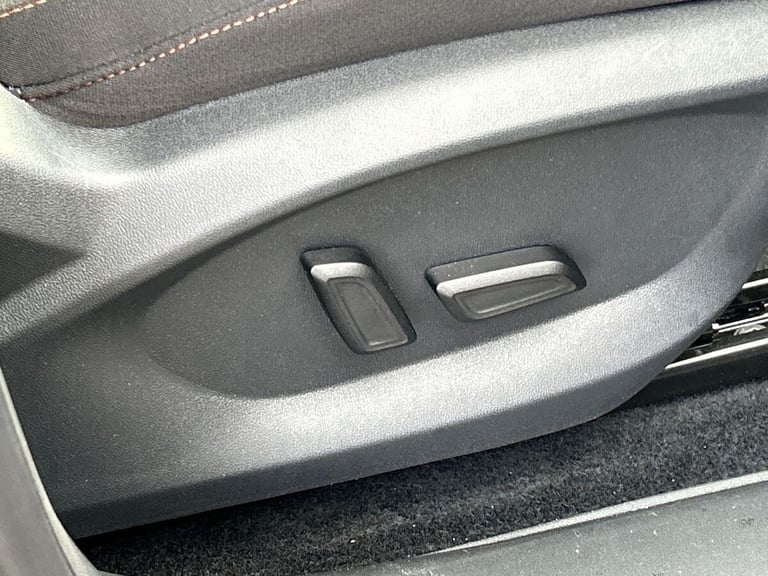 2025 MG MG HS 1.5 T-GDI 24.7 kWh SE SUV 5dr Petrol Plug-in Hybrid Auto Euro 6 (s/s) (299  SUV PET...