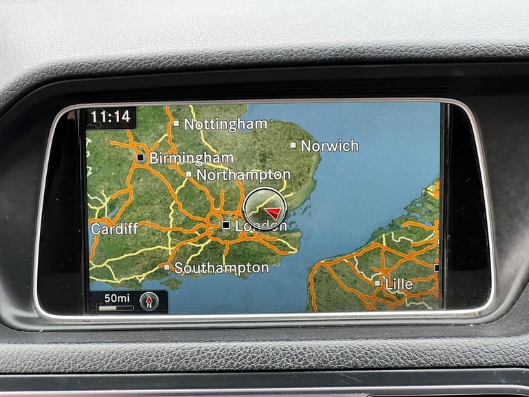 2015 Mercedes-Benz E Class E220 BlueTEC AMG Line Premium 2dr 7G-Tronic COUPE DIESEL Automatic