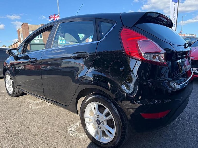 2016 Ford Fiesta 1.5 TDCi Zetec 5dr HATCHBACK DIESEL Manual