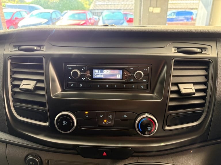 2018 Ford Transit Custom 2.0 TDCi 105ps Low Roof Van PANEL VAN DIESEL Manual