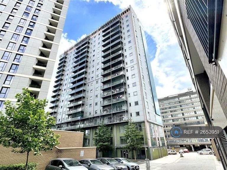 image for 1 bedroom flat in Icon Building, Ilford, IG1 (1 bed) (#2653951)