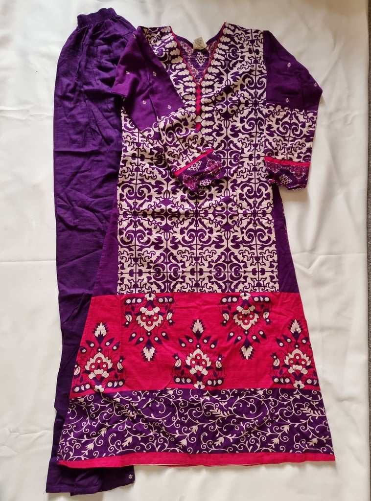 image for New. Purple pink geometric floral khaddar Asian womens 3-piece suit. Stitched. 