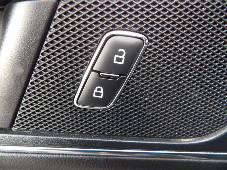 2019 Ford S-Max EcoBlue Titanium MPV Diesel Automatic