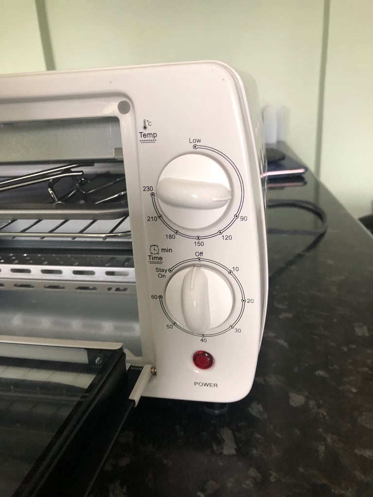 Table top oven - new unused Cookworks