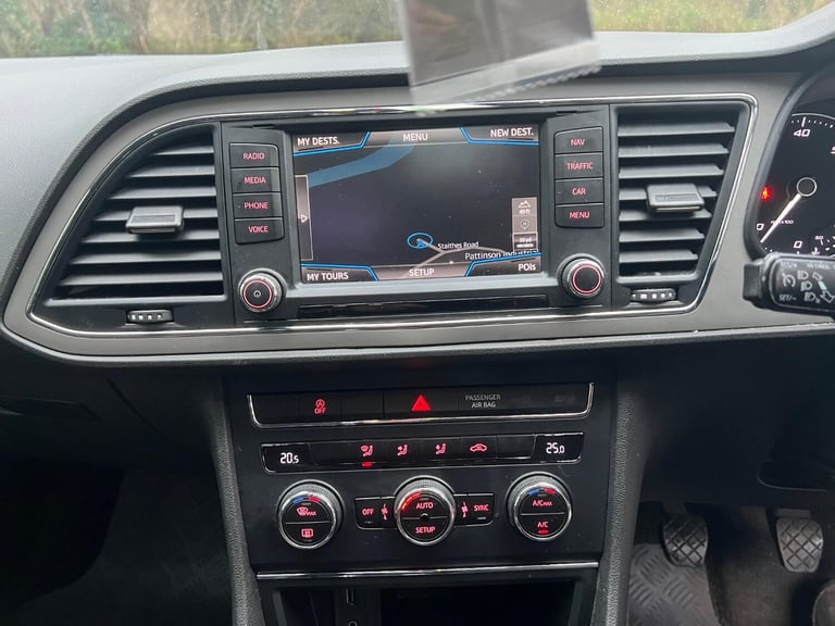 SEAT LEON 2.0 TDI X-PERIENCE SE 4x4 Technology White Manual Diesel 2016