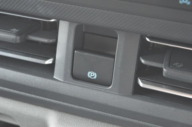 2025 Ford Transit Custom 2.0 EcoBlue 150ps H1 Van Limited PANEL VAN DIESEL Manual