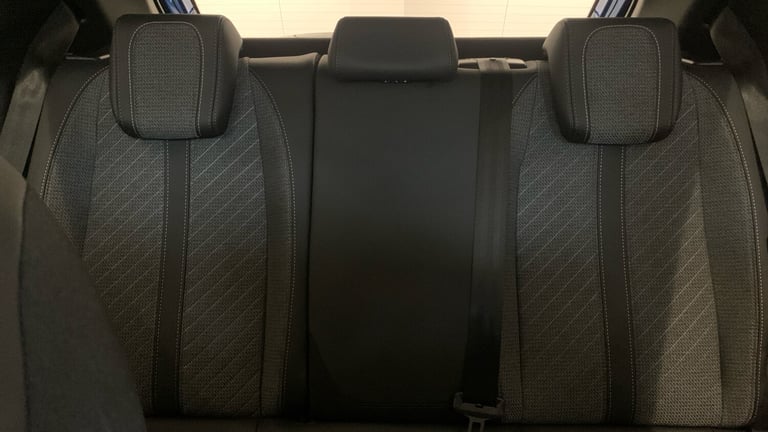 2024 Peugeot 208 1.2 HYBRID Allure Hatchback 5dr Petrol Hybrid e-DSC6 Euro 6 (s/s) (100 ps) Hatch...