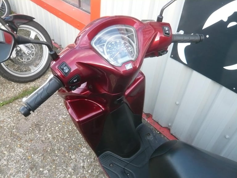Honda Vision 110 2021 Learner Legal Moped Scooter NSC 125 sh Speed Bike gts R S 