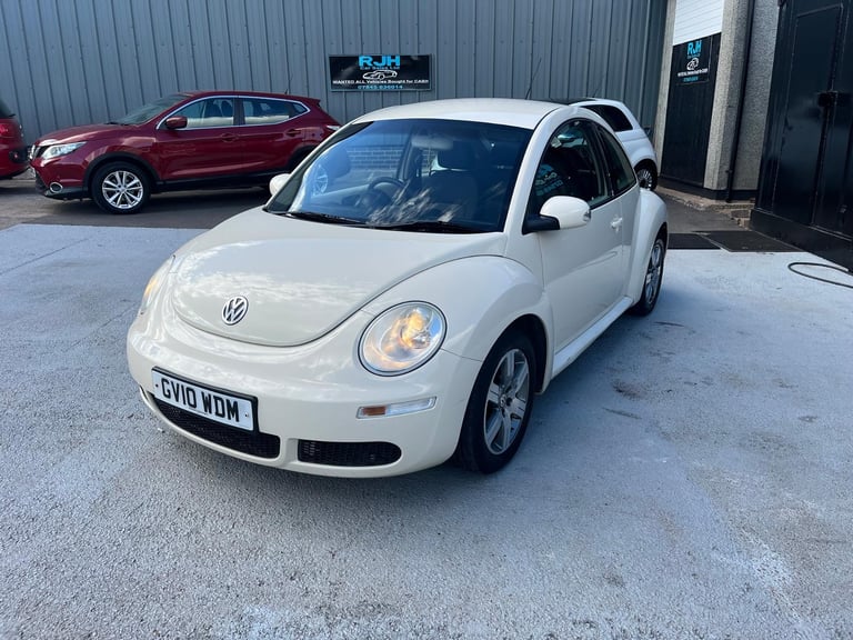 2010 Volkswagen Beetle LUNA 1.6 16v PETROL PX WELCOME 