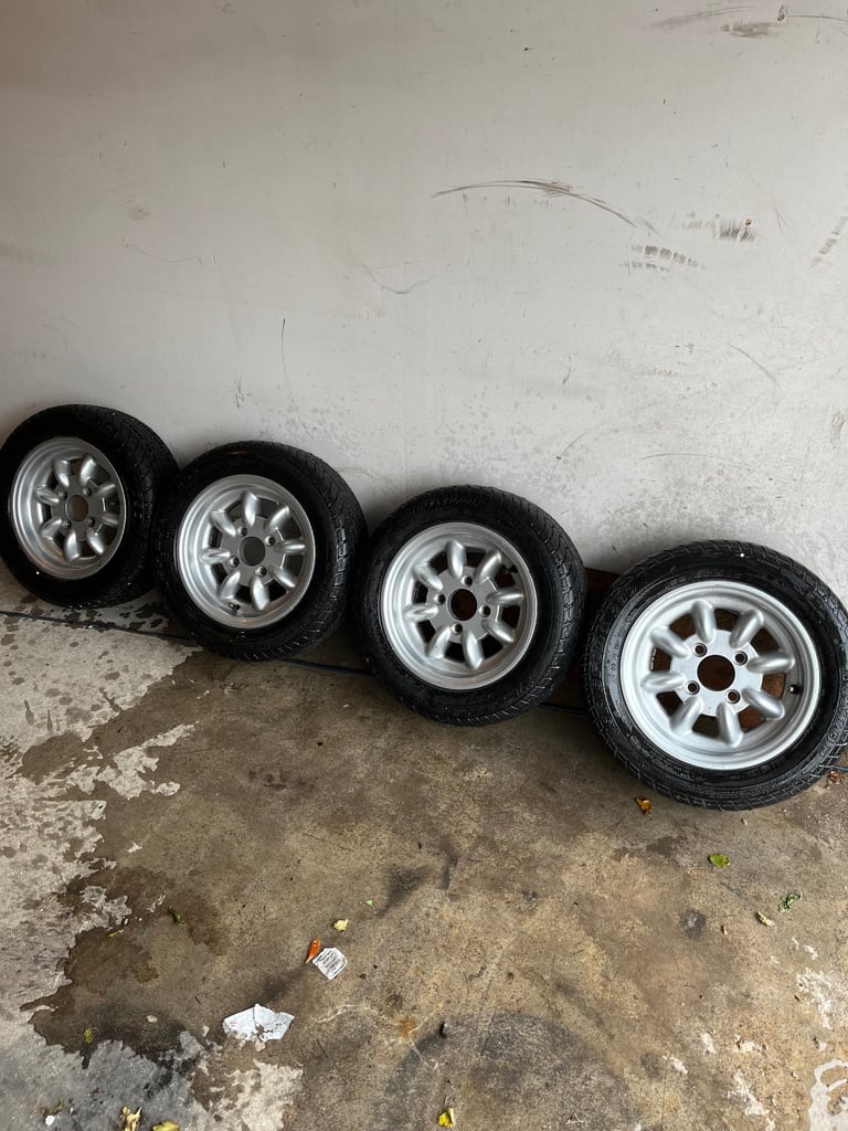 image for Alloy Wheels Mini lights 12 x6 x4