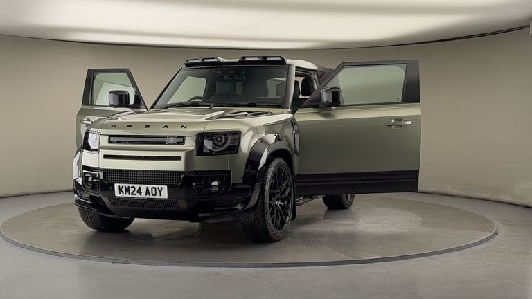 2024 Land Rover Defender 3.0 D300 X-Dynamic HSE 90 3dr Auto ESTATE DIESEL Automatic