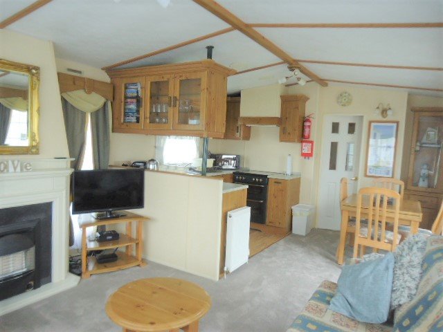 Caravan to rent/hire Ingoldmells - Lovely family caravan 