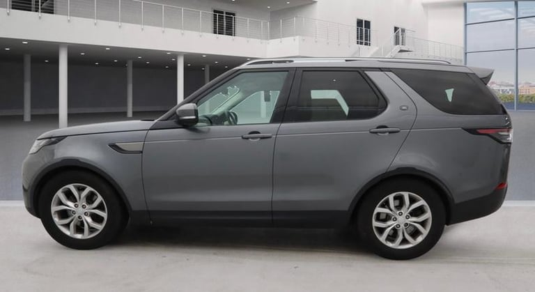 2017 Land Rover Discovery 2.0 SD4 SE SUV 5dr Diesel Auto 4WD Euro 6 (s/s) (240 ps) 7 SEATER Autom...