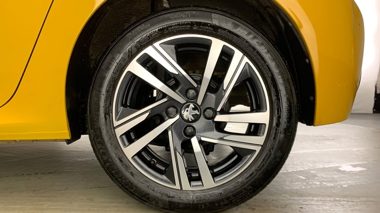 2023 Peugeot 208 1.2 PureTech Active Premium + Hatchback 5dr Petrol Manual Euro 6 (s/s) (75  Hatc...