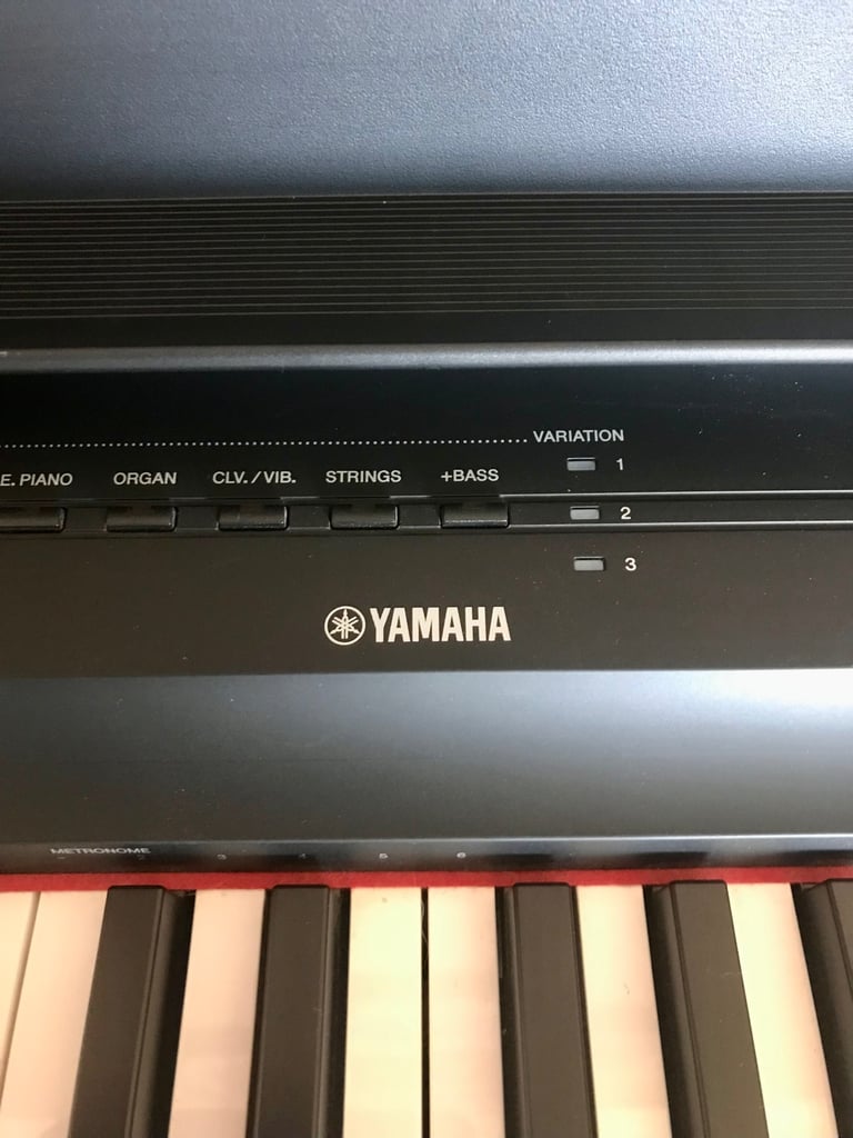 YAMAHA piano P-125a