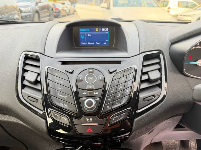 2016 Ford Fiesta 1.0 EcoBoost Zetec 5dr Powershift HATCHBACK PETROL Automatic