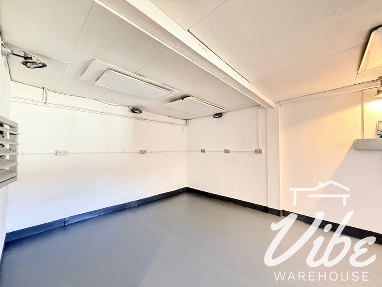 Live & Work unit to Rent at Southwark SE1, London