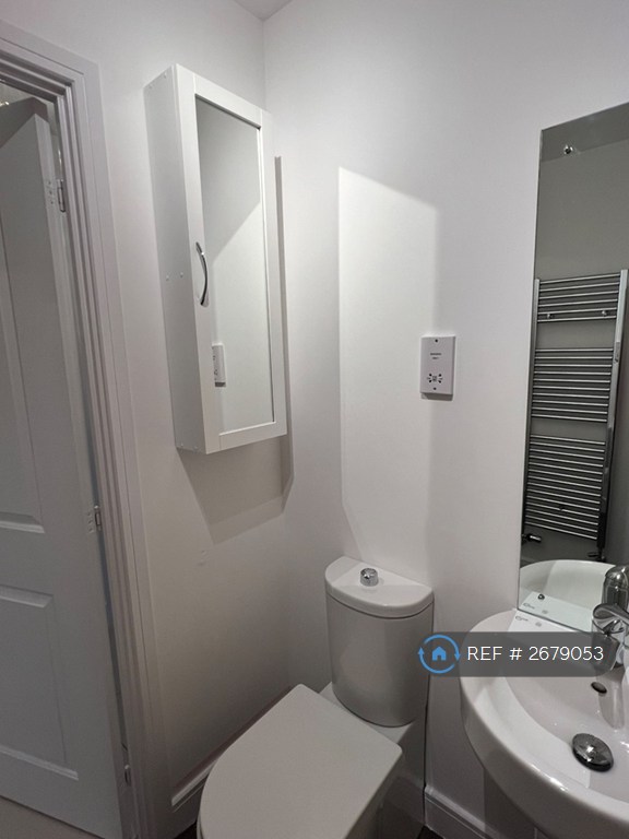 2 bedroom flat in Albion Drive, Aylesford, ME20 (2 bed) (#2679053)