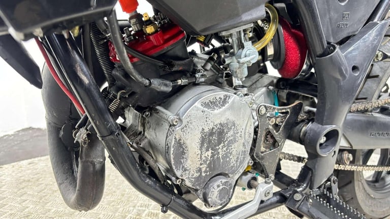 Generic Trigger 50 2011 2 STROKE 50CC SUPERMOTO ENDURO GEARED BIKE 2T PROJECT