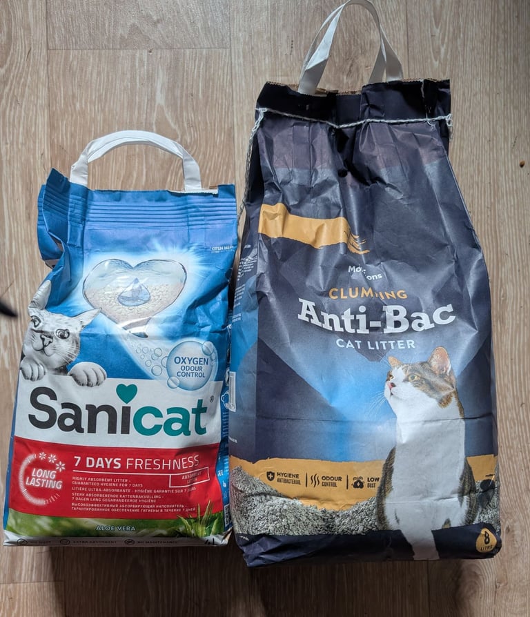 Two bags new clumping cat litter