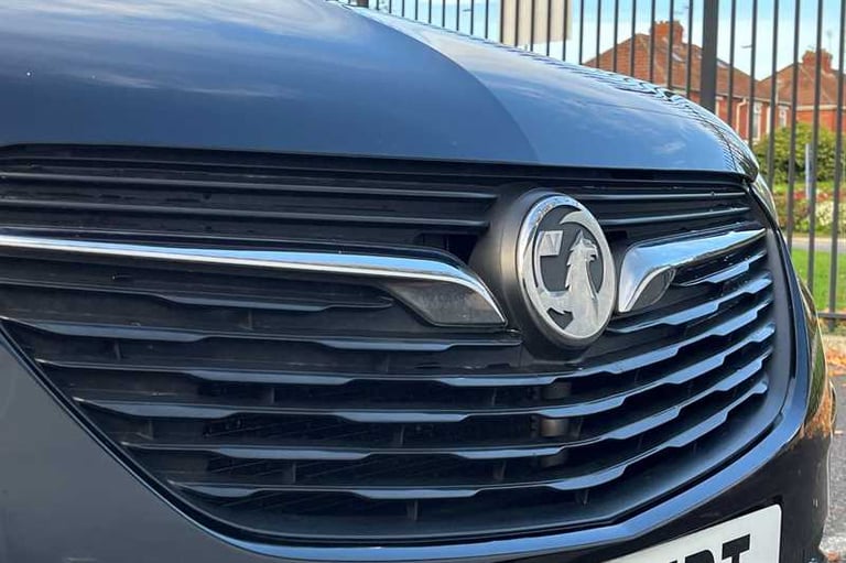 2019 Vauxhall Grandland X 1.2 Turbo SE 5dr HATCHBACK PETROL Manual