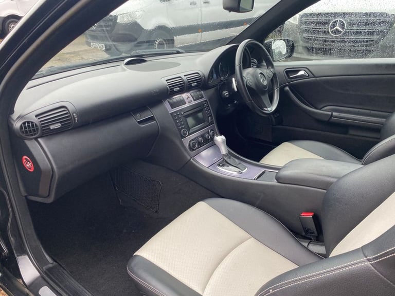 2010 60 MERCEDES-BENZ CLC CLASS 1.8 CLC 180K SPORT COUPE 3DR PETROL AUTOMATIC 14