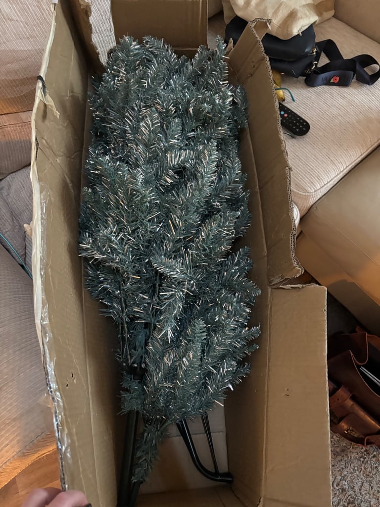 FREE 5ft Christmas tree