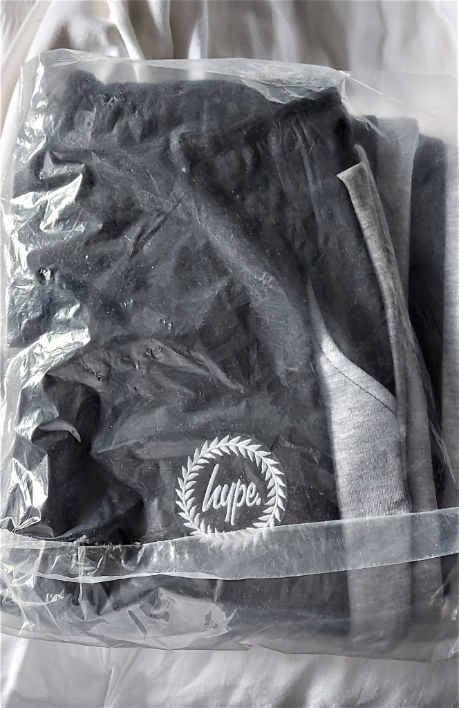 image for Hype Jogging Bottoms Size - Large [Sealed in the bag Brand New] Dark Blue/Grey Stripe  