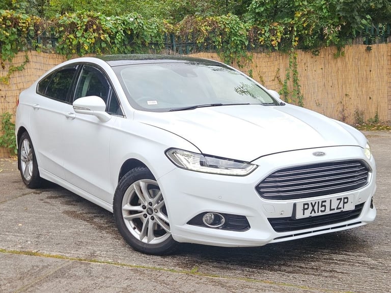 2015 Ford Mondeo 2.0 TDCi Titanium 5dr HATCHBACK DIESEL Manual