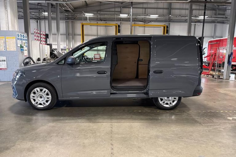 2024 Ford Transit Connect 240 Trend AUTO L2 LWB  2.0 EcoBlue 122ps, SAT NAV, PLY LINED Automatic ...