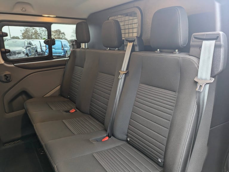 2022 Ford Transit Custom 2.0 EcoBlue 170ps L2 D/Cab Limited Van Auto Double Cab DIESEL Automatic
