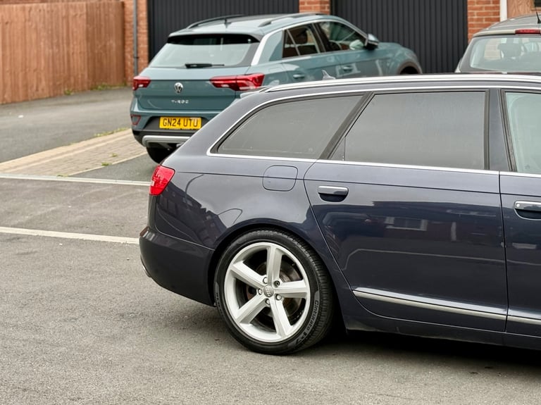•2011 Audi A6 S-Line Avant 2.0TDI 170 6 Speeds. (Special Edition). 