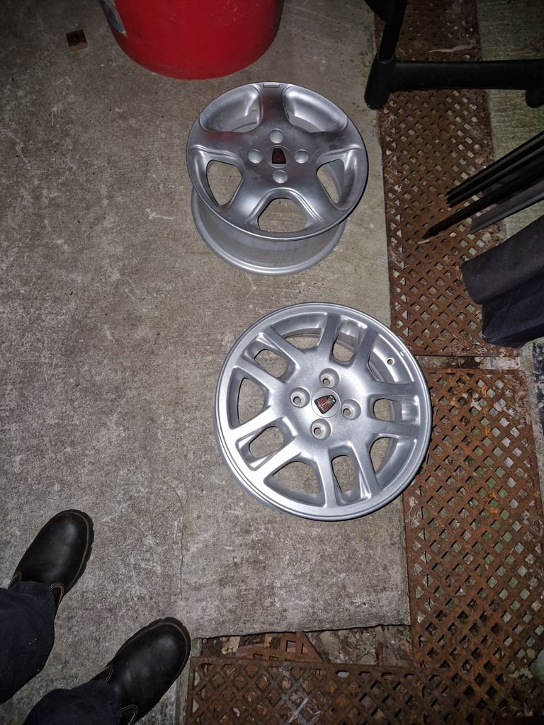 image for Rover alloys