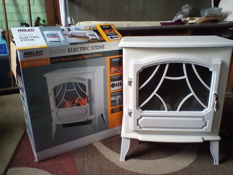 image for ARLEC 2000 w electric fire stove heater with realistic flame effect vgc
