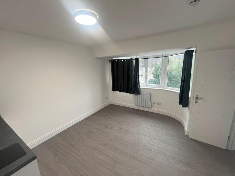 BRAND NEW STUDIO FLATS TO RENT