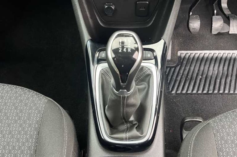 2021 Vauxhall Crossland 1.2i (83 PS) SE 5 Door Petrol SUV *** 1 Private Owner from New *** SUV Pe...