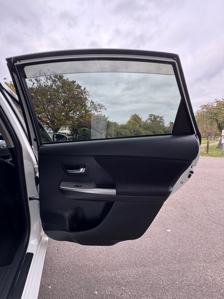 2022 Toyota Prius+ 1.8 VVTi Excel+ 5dr CVT Auto MPV PETROL/ELECTRIC Automatic