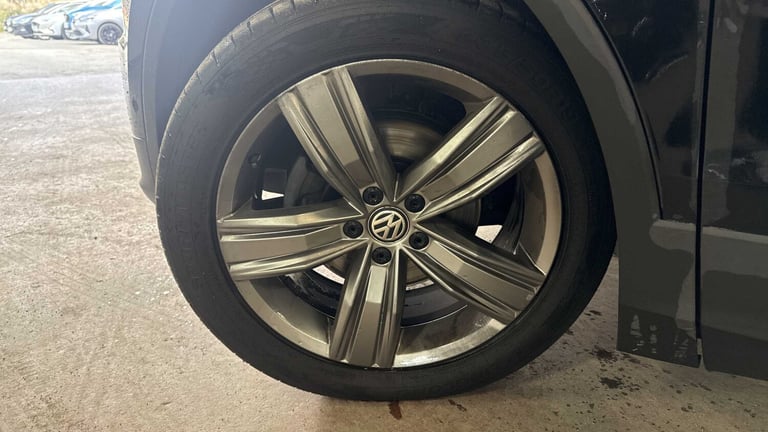 2019 Volkswagen Tiguan 2.0 TDi 150 4Motion Match 5dr ESTATE DIESEL Manual
