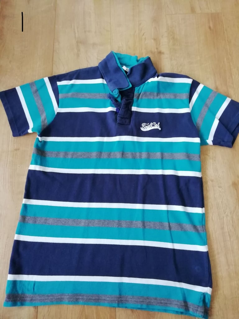 image for Men's tops - size M