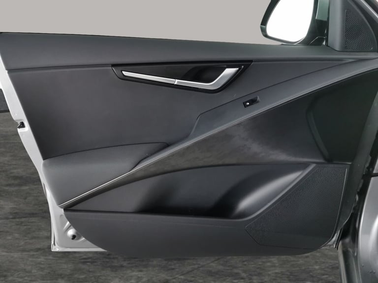 2022 Kia Niro 64.8kWh 3 SUV 5dr Electric Auto (201 bhp) - NAV - HEATED STEERING - DRIVER  Suv Ele...