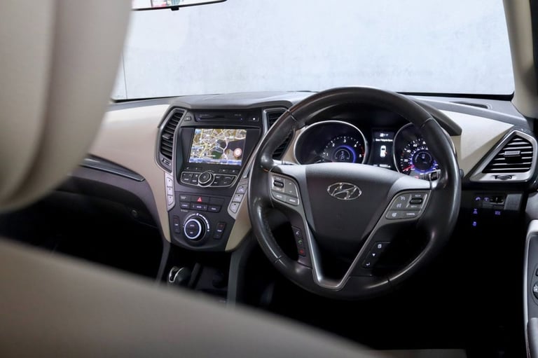2014 Hyundai Santa Fe 2.2 CRDi Premium SE SUV 5dr Diesel Auto 4WD Euro 5 (7 seat) (194 bhp) ESTAT...