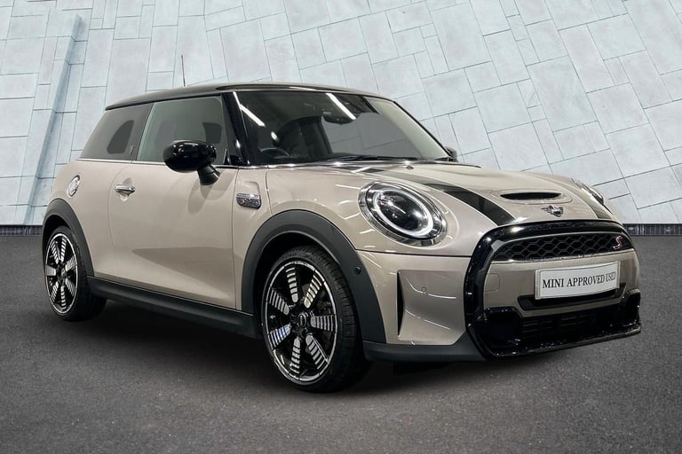 image for 2024 MINI Hatch 3-Door Hatch Cooper S Exclusive HATCHBACK Petrol Automatic